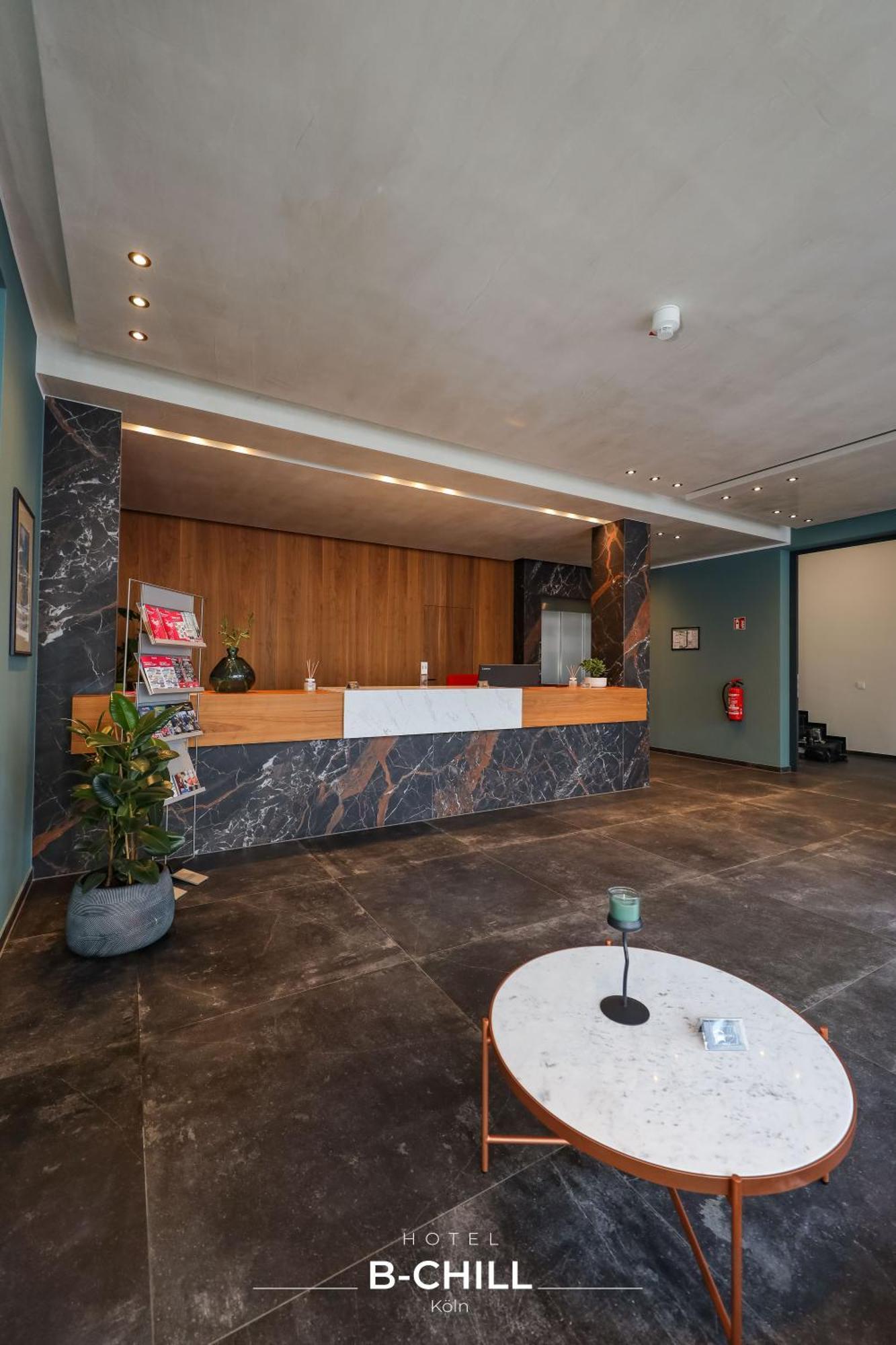 B-Chill Cologne Otel Dış mekan fotoğraf