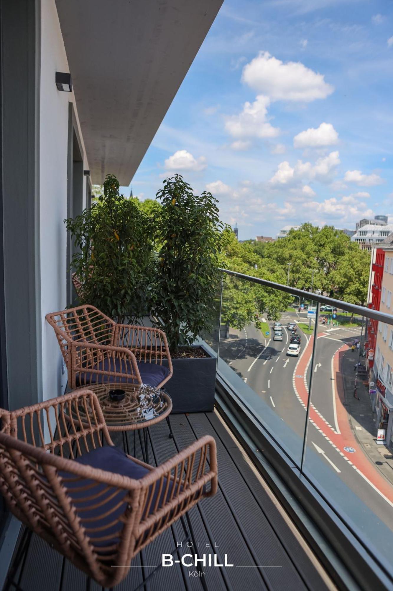 B-Chill Cologne Otel Dış mekan fotoğraf